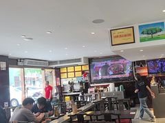 -川流不息·地道川菜·小龙虾(松东路店)