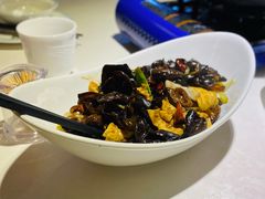 房陵三宝-房陵农家(东亭店)