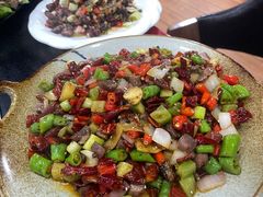 爆炒牛舌-牛得很·鲜牦牛肉烧烤·牛羊肉菌汤锅(康定店)