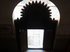 -阿里·本·优素福神学院
