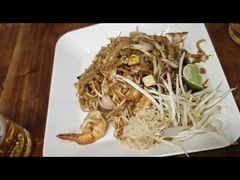 -两兄弟Song Pee Nong(2号店)