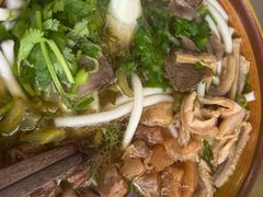 -花溪牛肉粉(八鸽岩店)