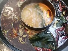 -黄潇洒老火锅(九眼桥宏济巷店)