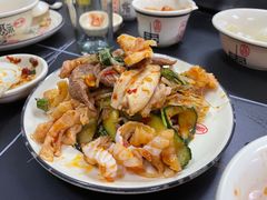 -周良天山牛杂城(天山路总店)