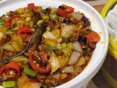 黑三剁配薄饼-雀舞云南菜(乐客城店)