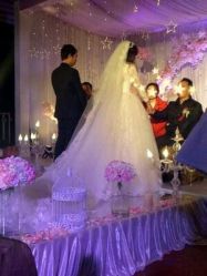 点击看大图 -觅白婚纱礼服馆