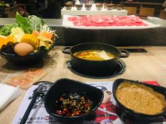 -呷哺呷哺(新世界百货望京店)