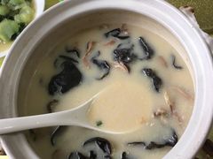 -天目湖刘老四农庄