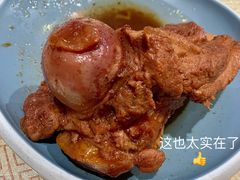 酱骨棒-东北哈尔滨酱骨头馆房掌柜铁锅炖