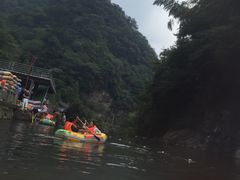 -藏龙百瀑漂流