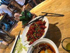 -吴越荣记苏州菜·松鼠桂鱼100%活鱼现做(斜塘老街店)