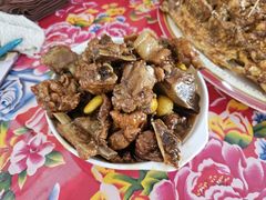 -何适山庄 ·可团建(水长城P2停车场店)