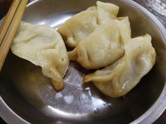 -黄阿姨锅贴大王(万航渡路店)