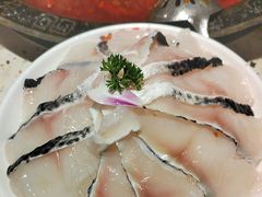 -红九格老火锅(三峡广场店)