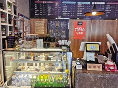 -ZING COFFEE 镜咖啡