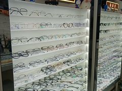 -创视镜匠眼镜管家(太升南路店)