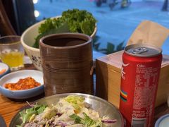 -明洞阿姨·韩式酱蟹烤肉·创意料理(三元桥店)