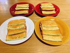 咖椰吐司-HELLO 27 意面·沙拉·帕尼尼