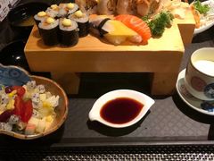 -千鹤日本料理(穿山路店)