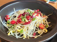 -云海肴·汽锅鸡·云南菜(天山百盛优客店)