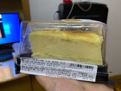 -全家便利店(世贸丽晶城店)
