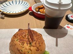 -必胜客(大宁路店)