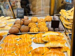 -Dough&Joe团憩(瑞虹天地月亮湾店)