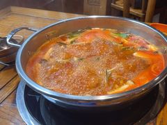 -快活林酸汤鱼鲜品火锅店(甲秀楼店)