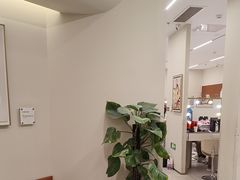-HIMO海马体照相馆(上海华润CP静安店)