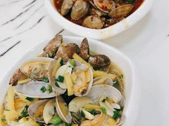 -凤凰路何眼镜香辣蟹(花果园店)