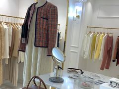 -nana showroom娜娜家服装店