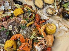 -老东镇啤酒屋海鲜加工·蒸汽海鲜·海鲜烧烤(台东店)