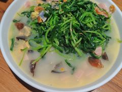 -金枝玉叶上海人家食府(三里河店)