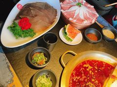 -九鼎轩脆毛肚火锅(南京东路店)