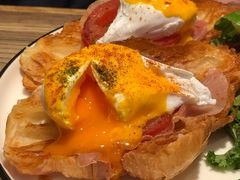 -Common Table · Brunch & Coffee