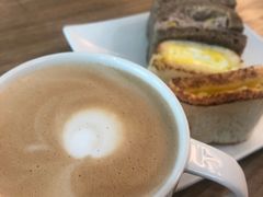 -星巴克(西安机场1店T3到达店)