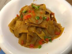 -嘻小北·兰州清汤牛肉面(太平洋森活天地店)