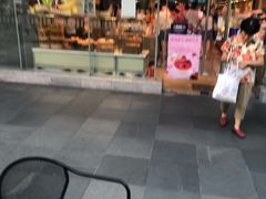 门面-巴黎贝甜(大宁国际商业广场店)