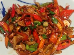 辣椒炒肉-渔乡米香·剁椒鱼头(四方坪店)