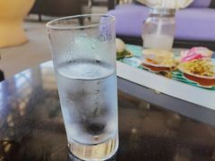 -亚龙湾喜来登·美景台大堂吧