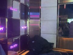 -温莎KTV(珠江路店)