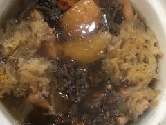 枇杷花双雪炖龙骨-潮喜竹溪荔湖酒家(荔枝湾店)