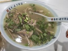 -清真喜兰老丁羊汤特色小吃