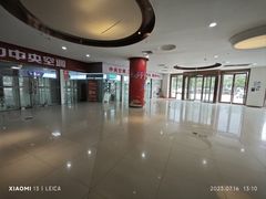 -大摩华尔街生活广场