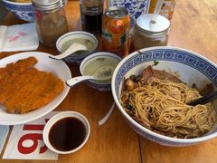 -沪西老弄堂面馆(定西路店)