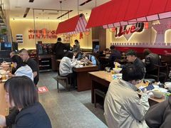 -顺溜·手工刀削面·黑金店(铜锣湾店)