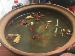 -威邵鸡煲(西华路总店)