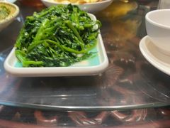 -土砂锅生态山庄·非遗砂锅雅鱼