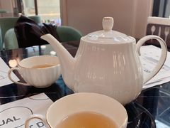 红茶-1981牛排西餐厅(海信店)