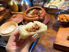 -银米·云南传统过桥米线(双廊黑金冠店)